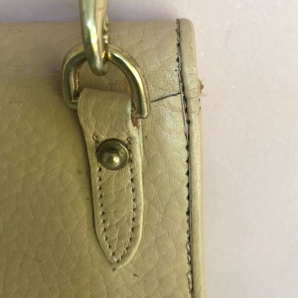 Dooney Bourke  - Picture 3 of 4